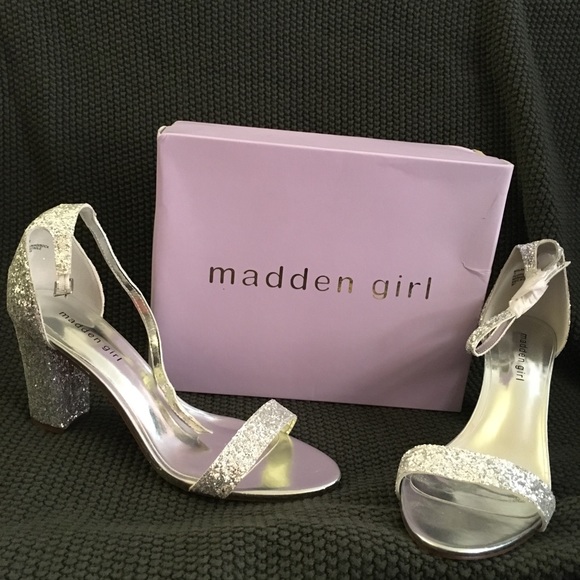 madden girl silver sandals